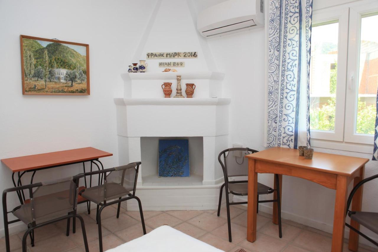 O Pyrgos Accommodations Panormos (Skopelos) Exterior foto